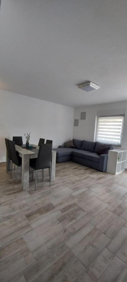 Zrinec Apartment Vir Exterior photo