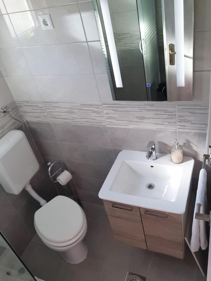 Zrinec Apartment Vir Exterior photo